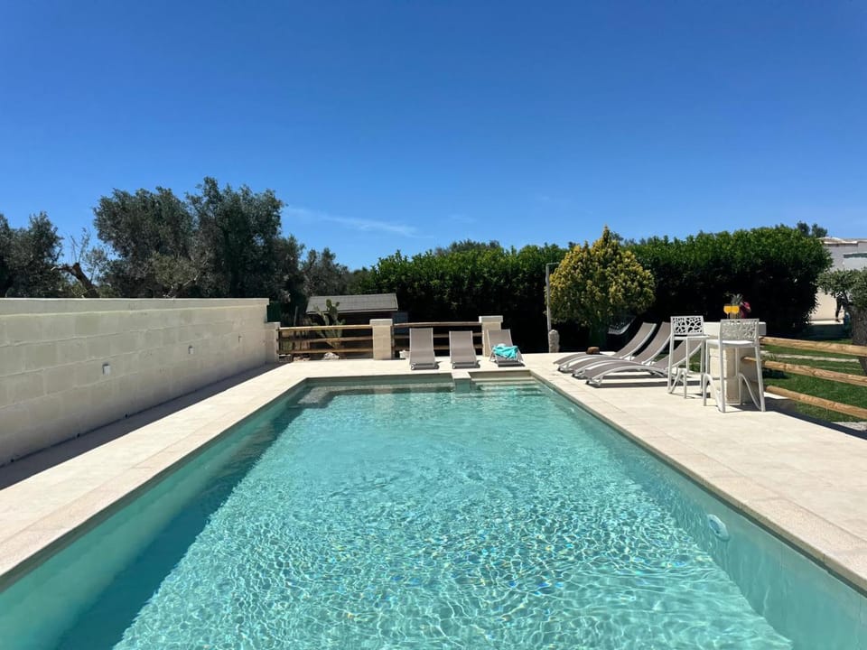 Trullo Suenn - piscina privata Villa in Province of Taranto