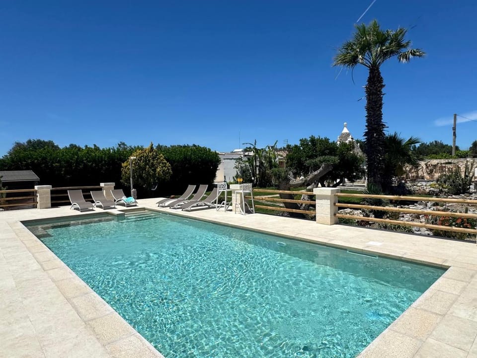 Trullo Suenn - piscina privata Villa in Province of Taranto
