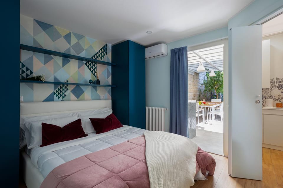 Bedroom, Garden view, Garden view