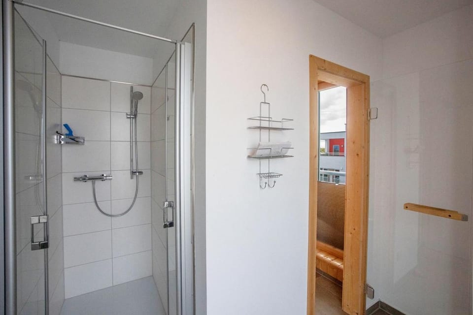 Bathroom, Living room