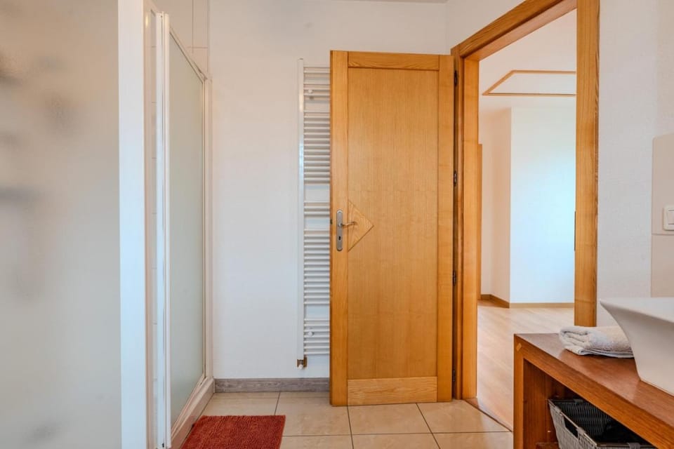 CREMANT - Appartement Spacieux et lumineux - Parking gratuit Apartment in Grand Est