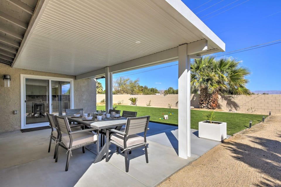 Palm Springs Pad w/ Outdoor Kitchen + Views! House in Palm Springs