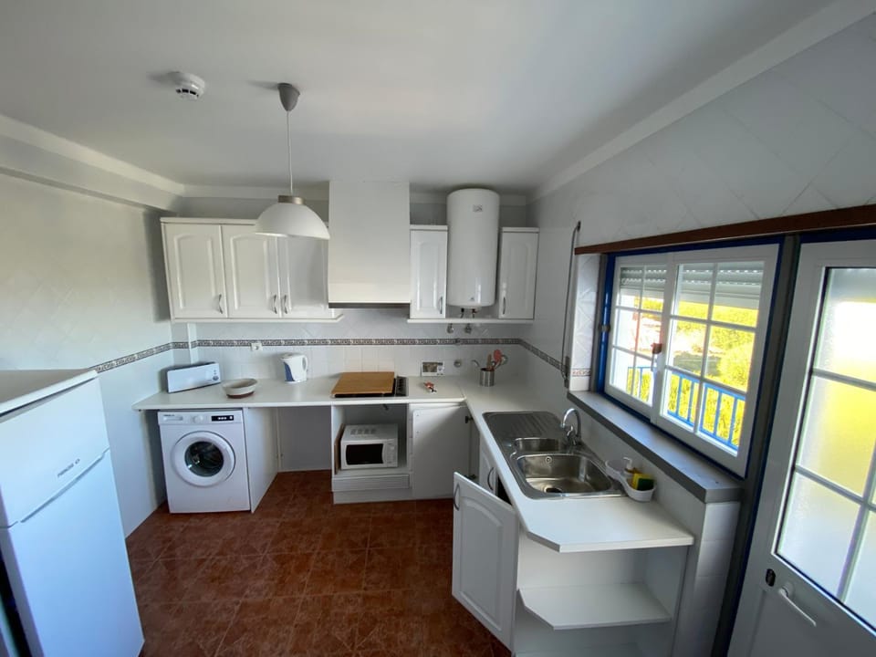 Balcony/Terrace, Kitchen or kitchenette, Dining area