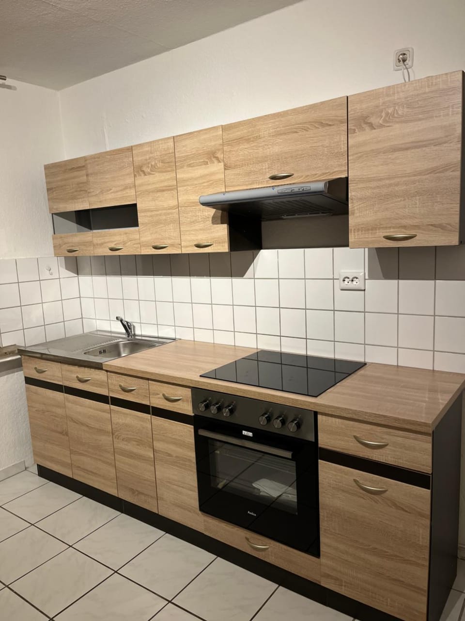 Coffee/tea facilities, Kitchen or kitchenette, stove, toaster, toaster, kitchen