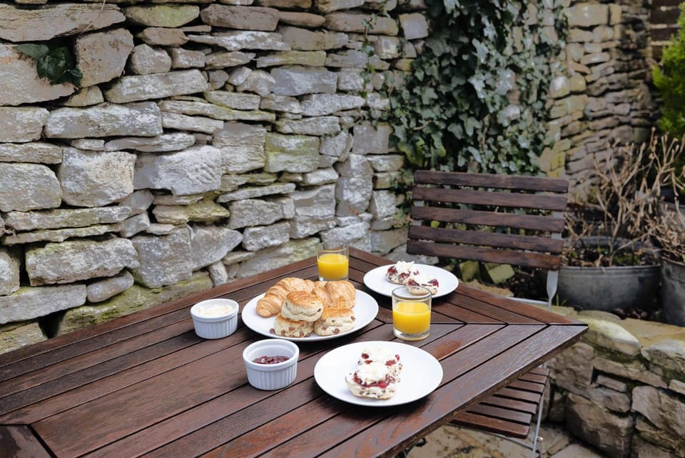 Cosy Character Cottage Swanage close to town and beach Apartment in Swanage