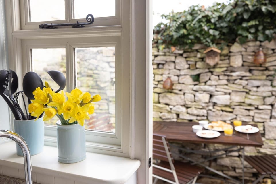 Cosy Character Cottage Swanage close to town and beach Apartment in Swanage