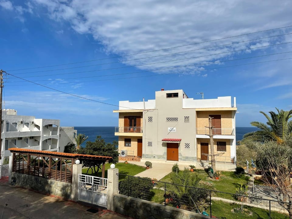 Property building, Sea view
