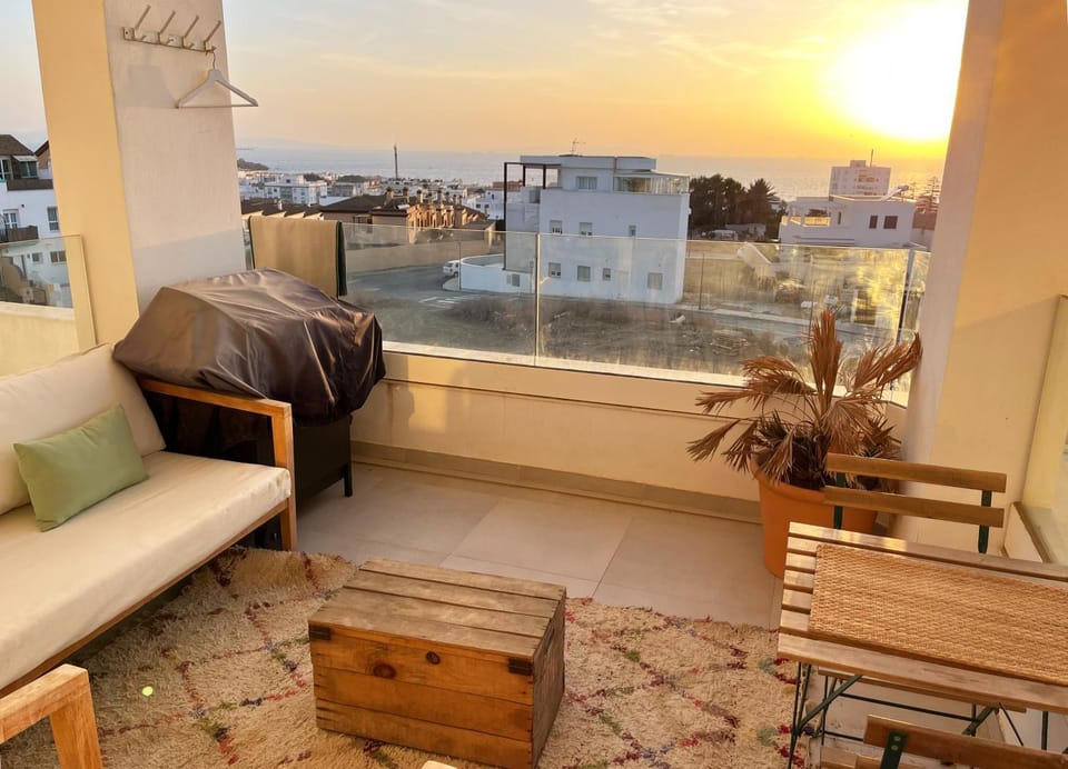 Sunset Ocean View Apartment mit Parking Apartment in Tarifa