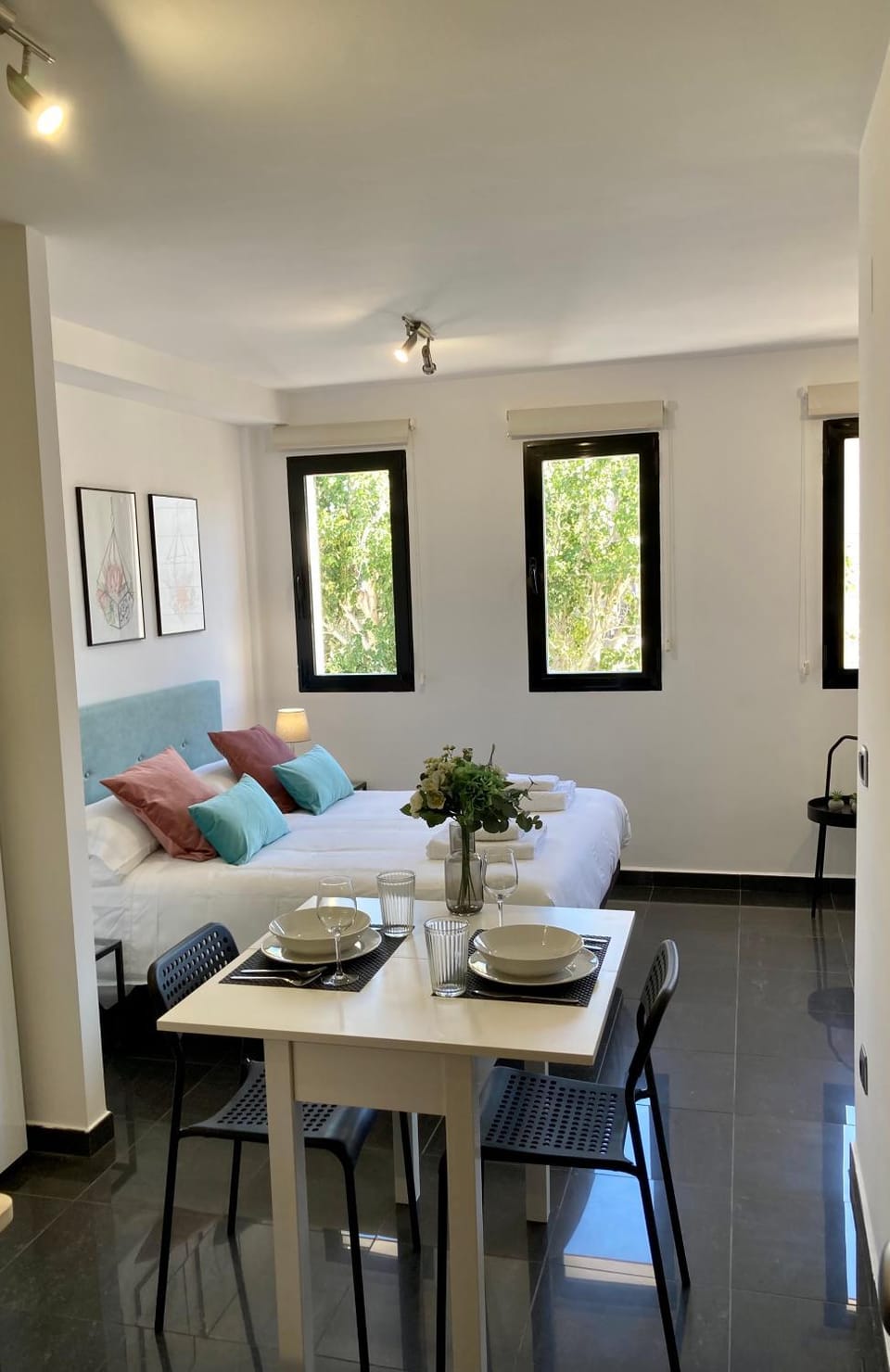 Photo of the whole room