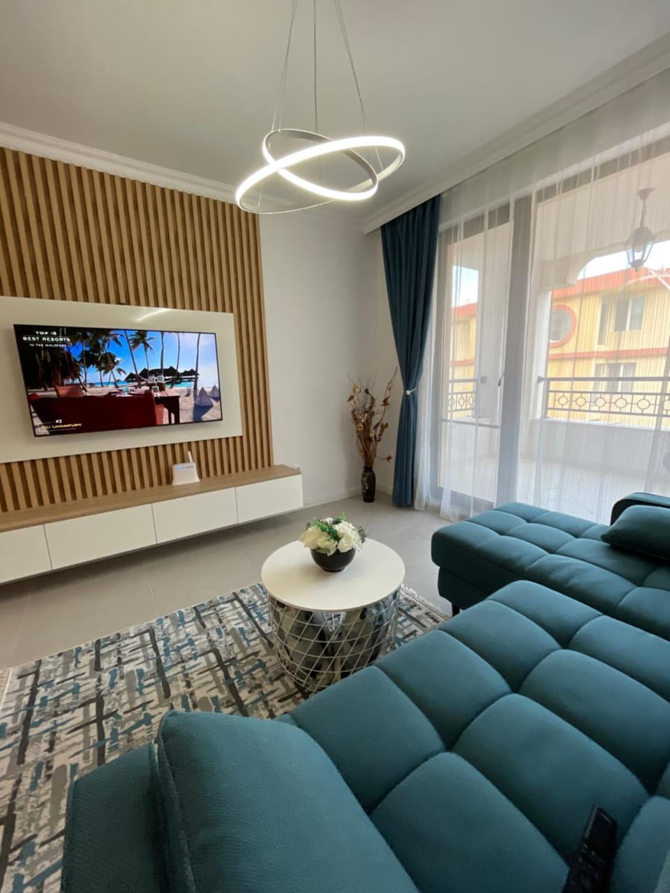 Communal lounge/ TV room, TV and multimedia, Living room, Seating area