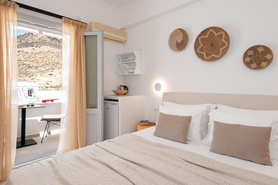 Porte Accommodation Apartment in Milos