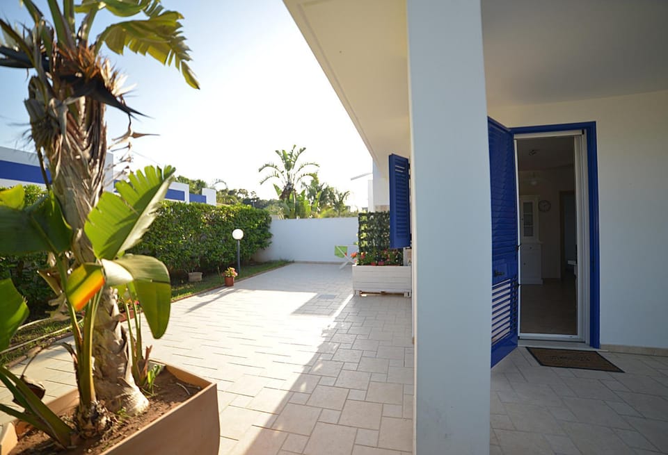 Patio, Garden, Balcony/Terrace, Garden view