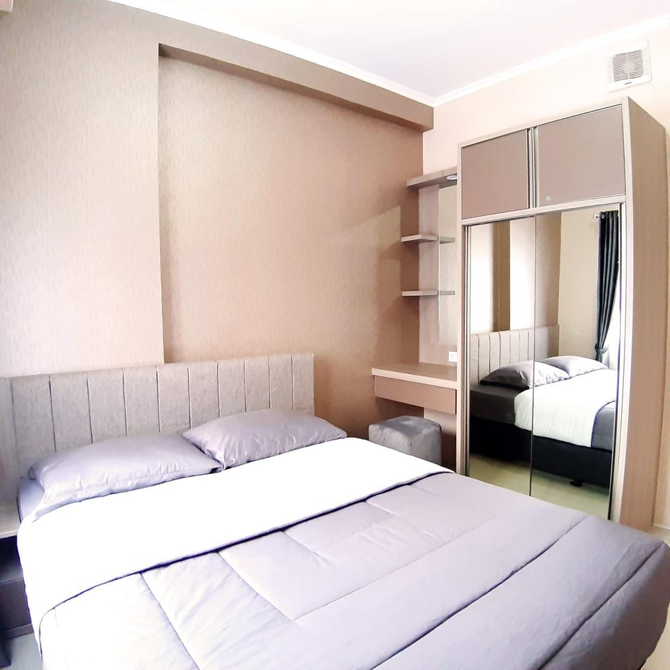 High Livin Apartment Pasteur Apartment in Bandung
