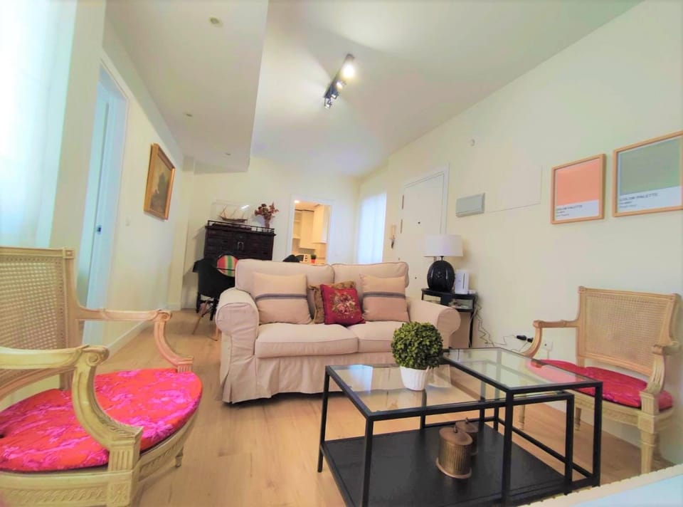 Metropol Sweet Home Apartment in Seville