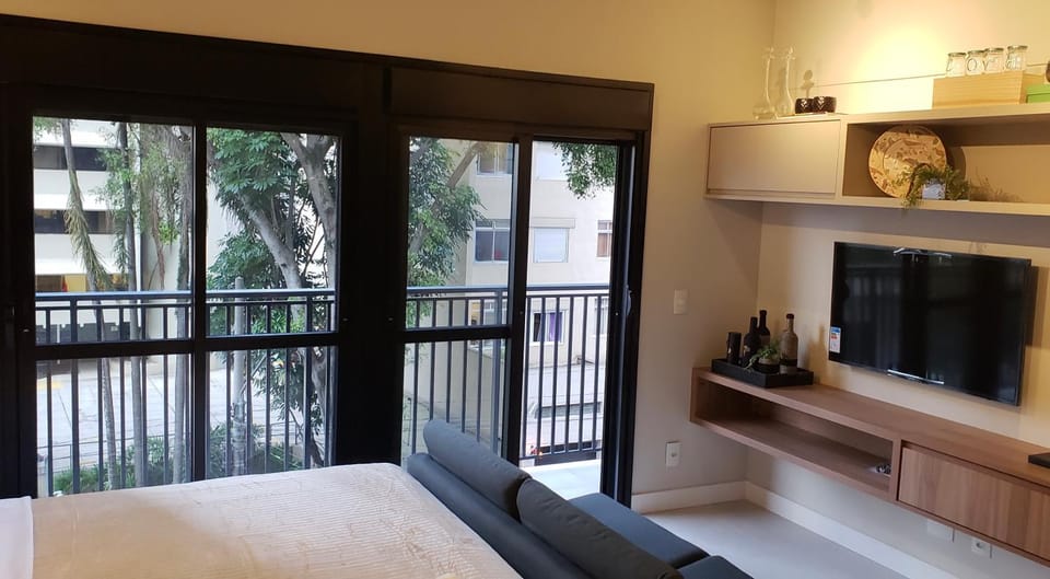 31 New studio w/ fast reliable wifi, balcony and gym Apartment in Sao Paulo City