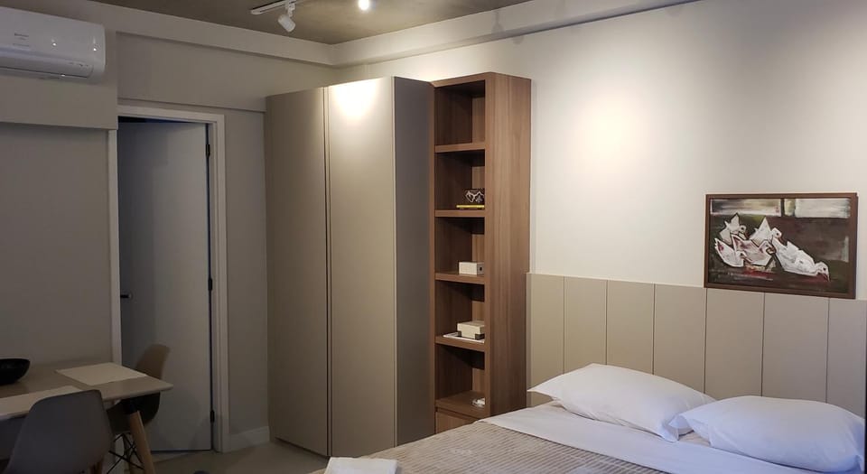 31 New studio w/ fast reliable wifi, balcony and gym Apartment in Sao Paulo City