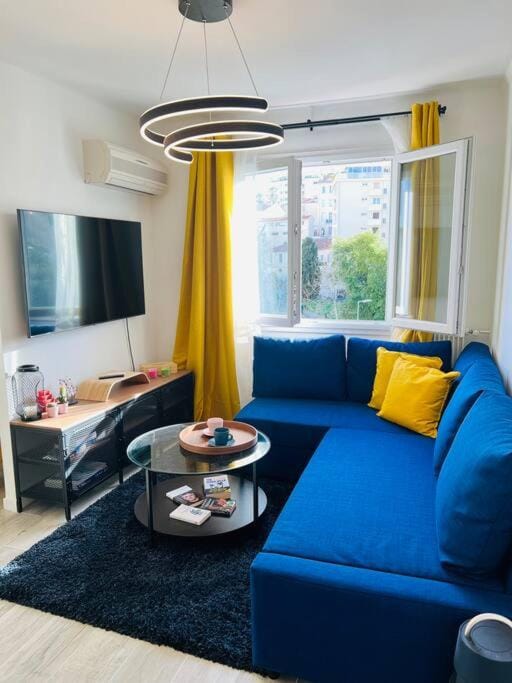 TV and multimedia, Living room