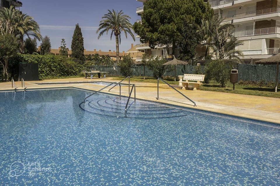 Pool view, Swimming pool