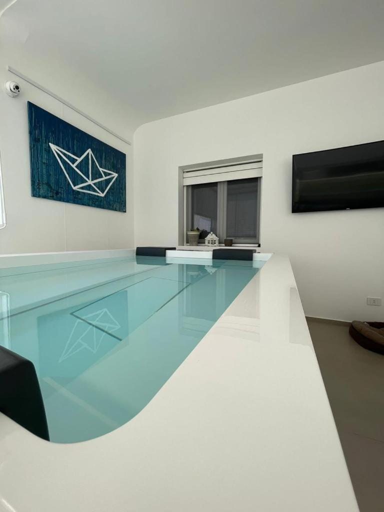 TV and multimedia, Pool view, Swimming pool