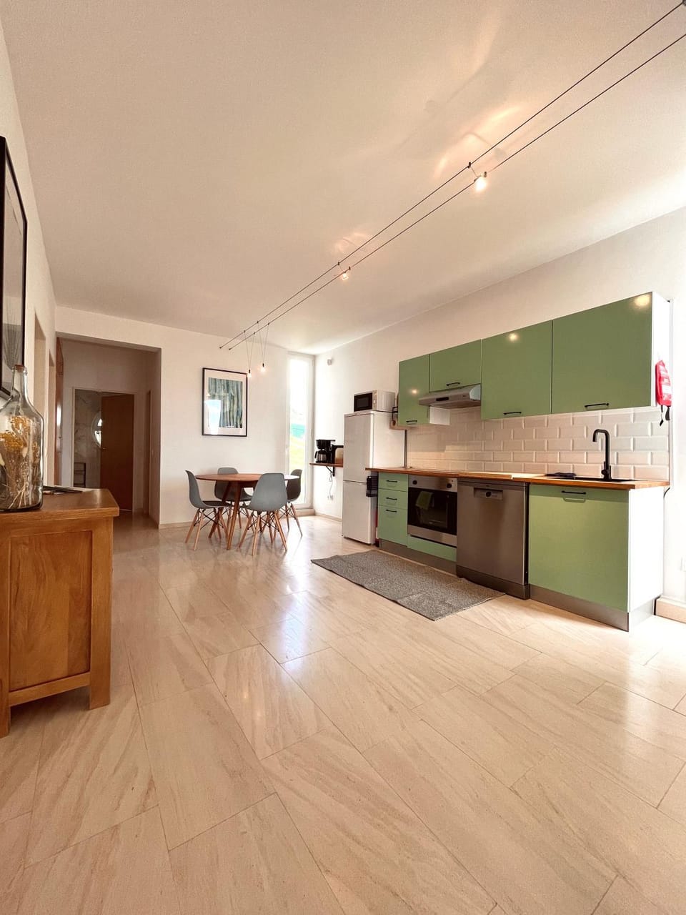Edles Apartment in Architektenvilla mit großem Pool, Sauna, Dachterrasse und malerischem Garten Apartment in Santarém District, Portugal