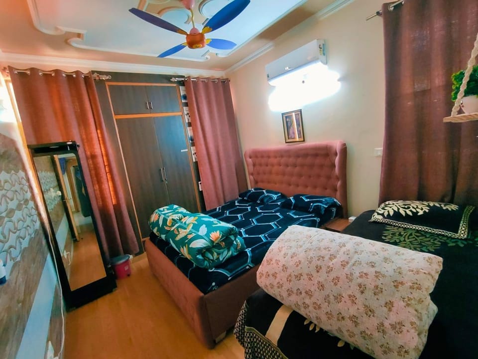 Boutique Stay for Family On Manali Expressway Apartment in Punjab, India