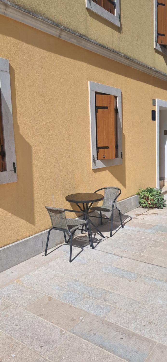 Green Day Apartment in Novigrad