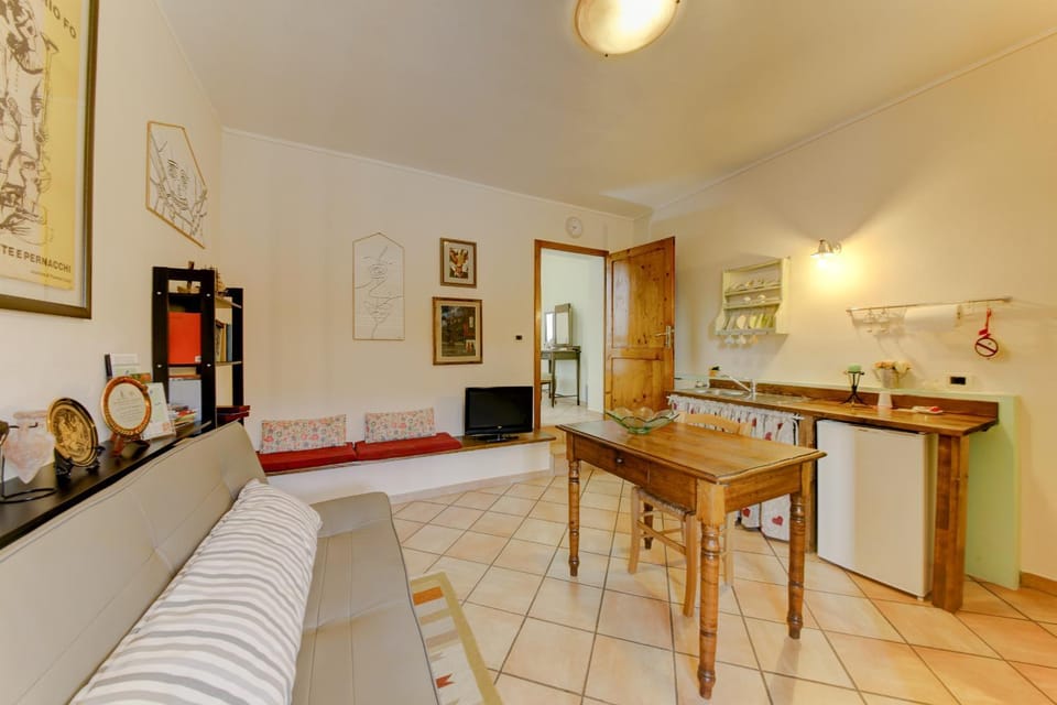 Coffee/tea facilities, Living room
