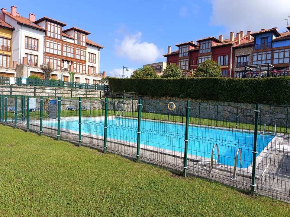 Property building, Pool view, Swimming pool
