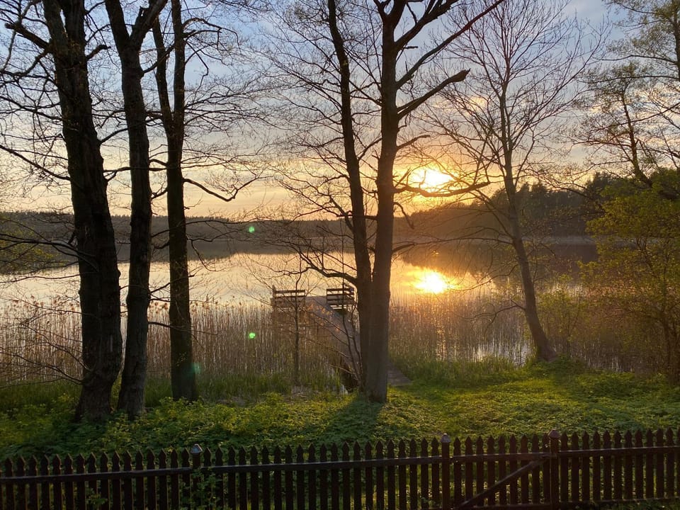 Off site, Neighbourhood, Lake view