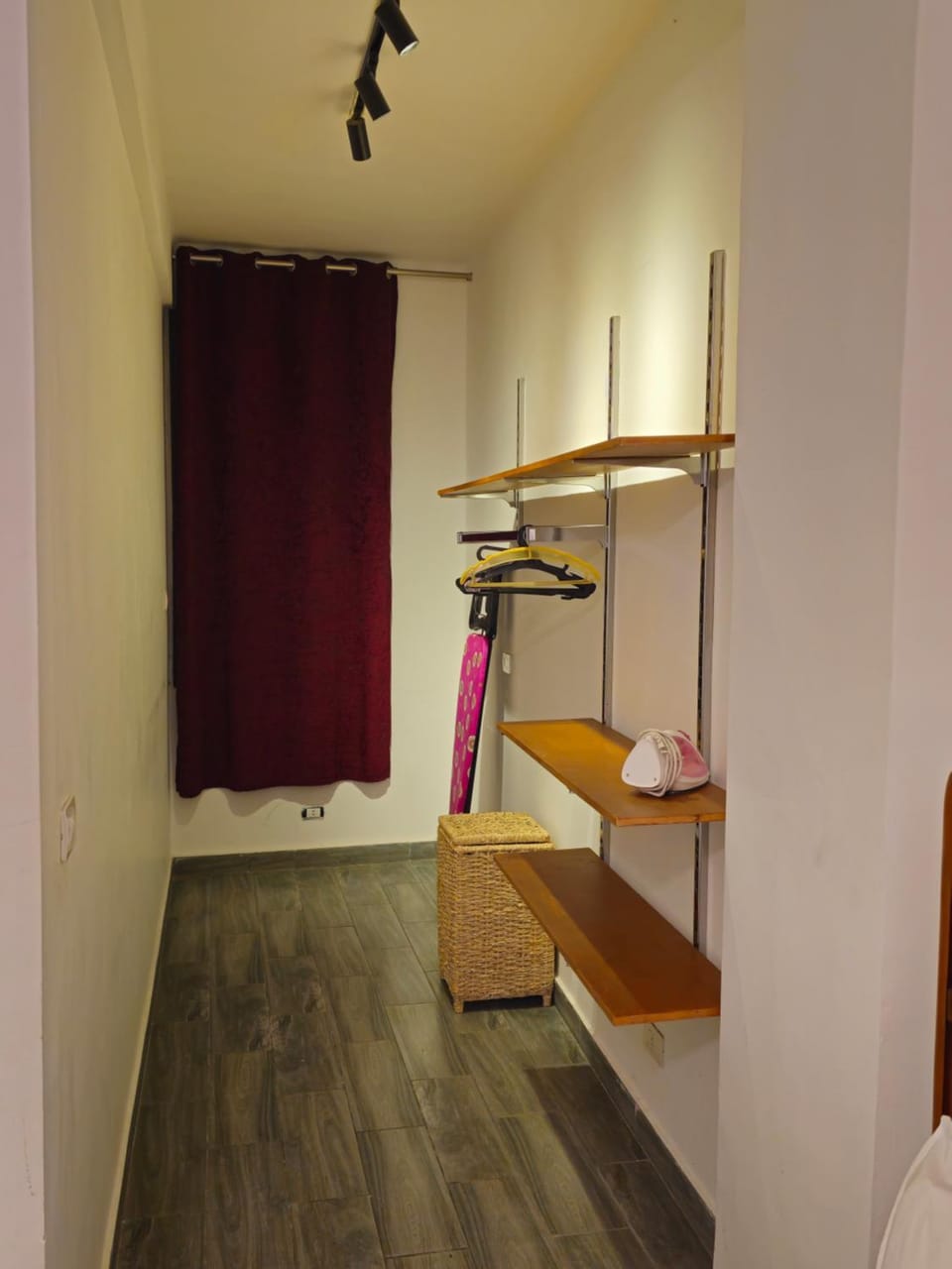 Alex Gate apartment - families only Apartment in Alexandria
