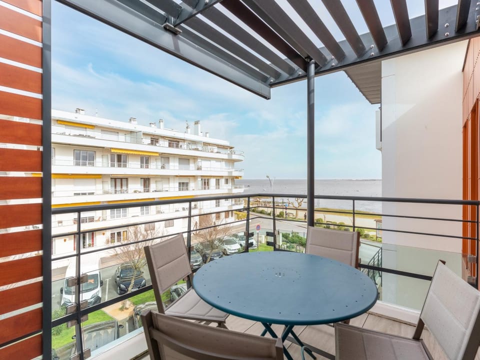 Appartement climatisé avec parking et balcon à Arcachon - FR-1-319-459 Apartment in Arcachon