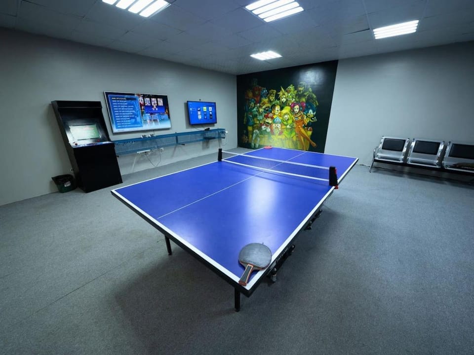 Table tennis