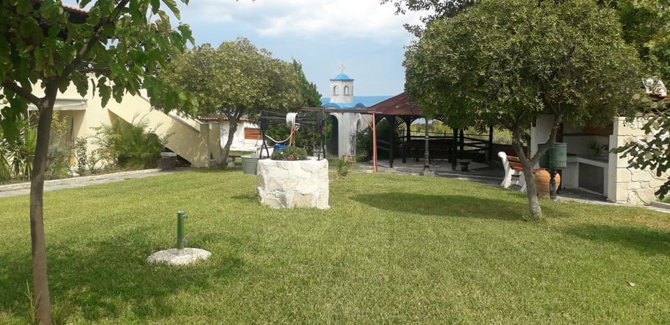 BBQ facilities, Garden