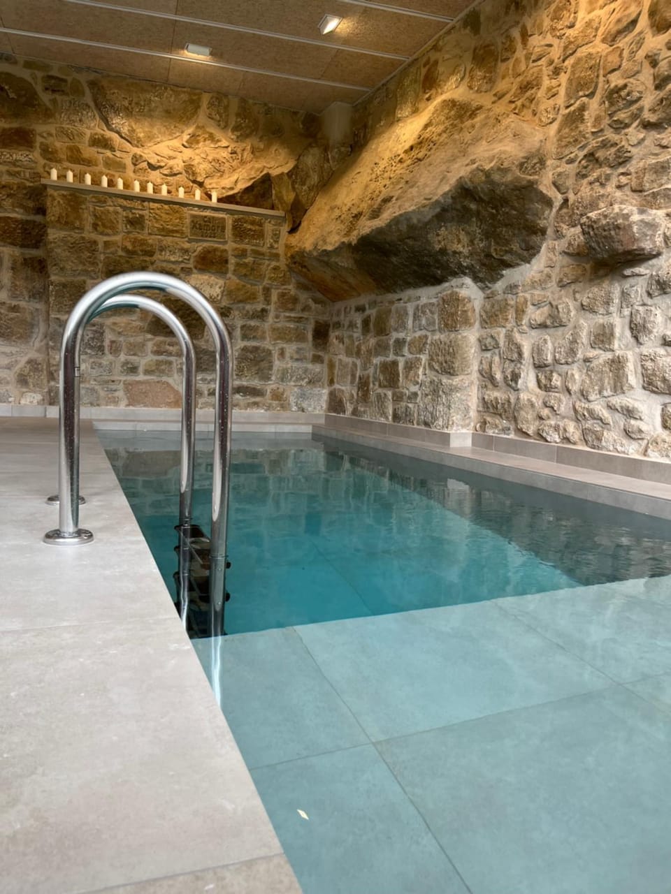 Hot Tub, Swimming pool