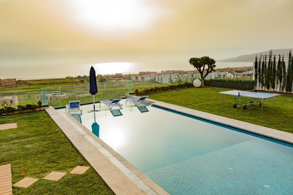 Garden, Garden view, Mountain view, Sea view, Swimming pool, Sunset