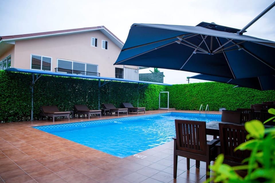 Pool view, Swimming pool, sunbed