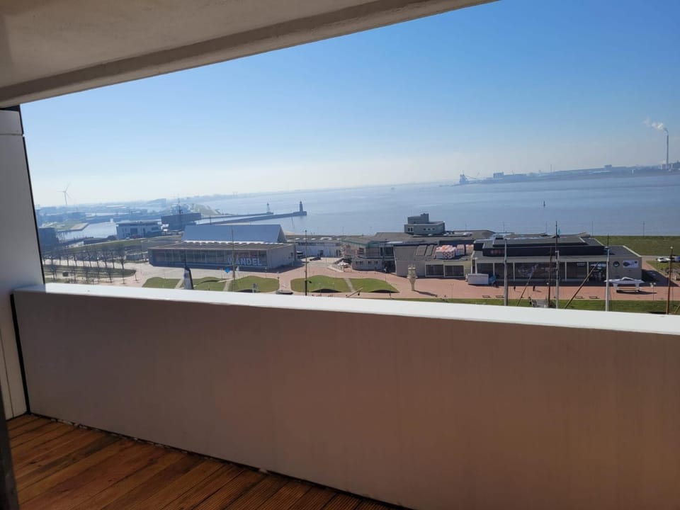 Balcony/Terrace, River view, Sea view