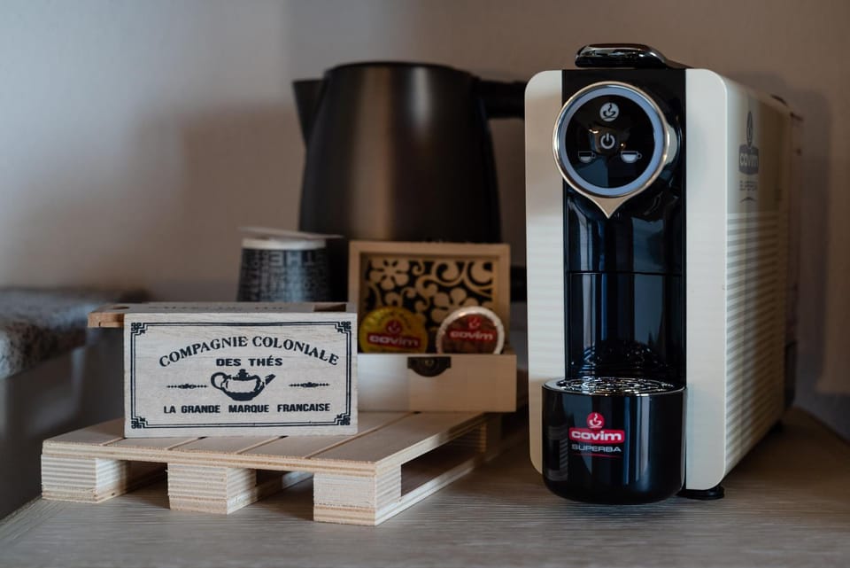 Coffee/tea facilities