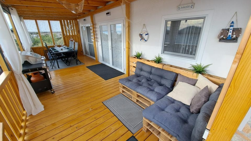 Balcony/Terrace, Balcony/Terrace, Seating area