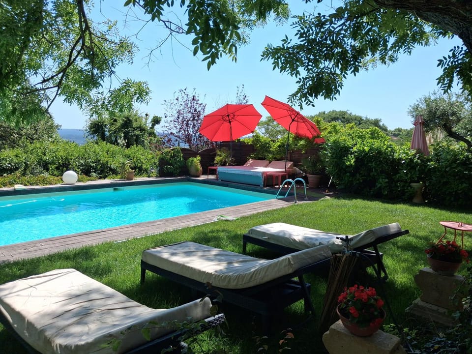 Le jardin de Sabine Vacation rental in Aix-en-Provence