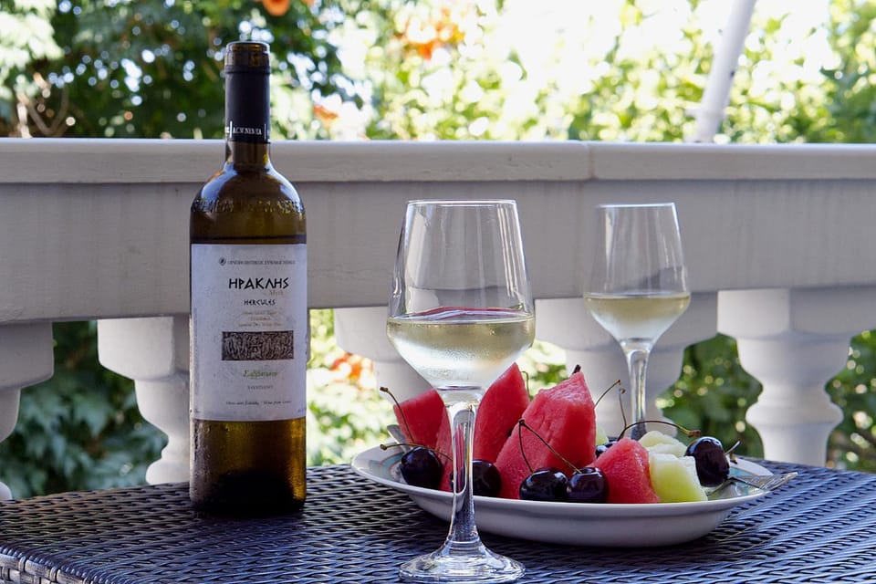 Nearby landmark, Day, Summer, Balcony/Terrace, Food and drinks, Beach, Food, Drinks, Alcoholic drinks