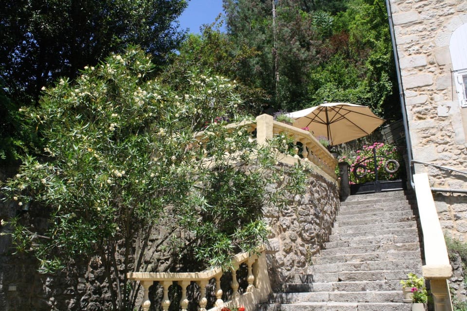 Patio, Facade/entrance, Garden, Balcony/Terrace