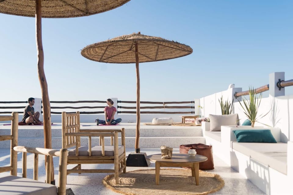 People, Balcony/Terrace