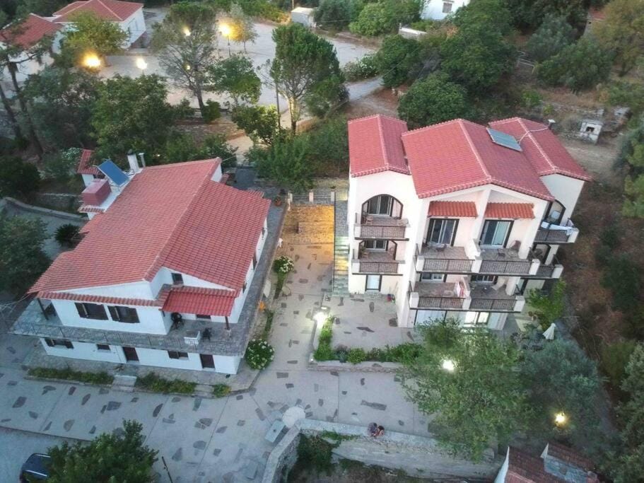 Despina Studios Kastanies Raxes Ikaria # 7 Apartment in Icaria