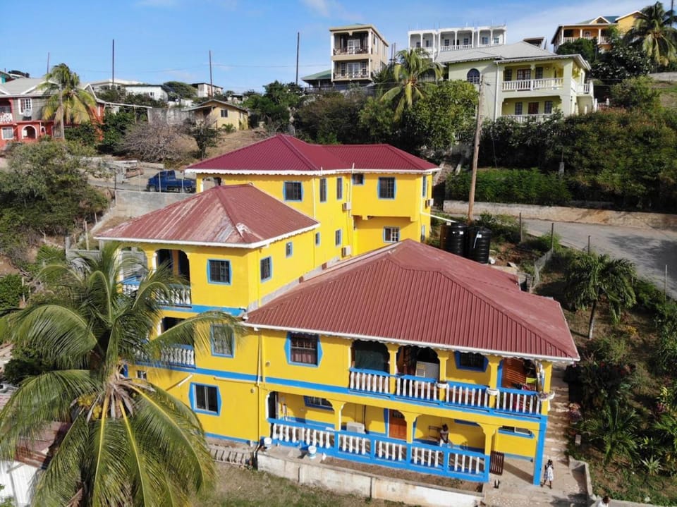 Property building, Bird's eye view