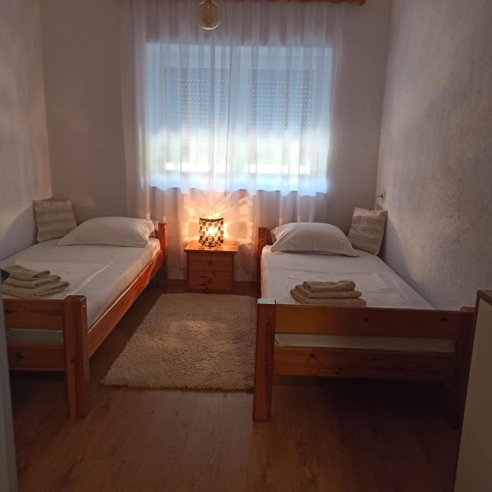 Apartman Adna Apartment in Lika-Senj County