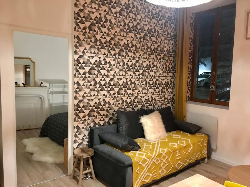 Superbe appartement 2min des thermes, 20min pistes Apartment in Occitanie