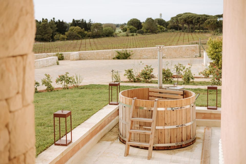 Garden, Swimming pool, Inner courtyard view
