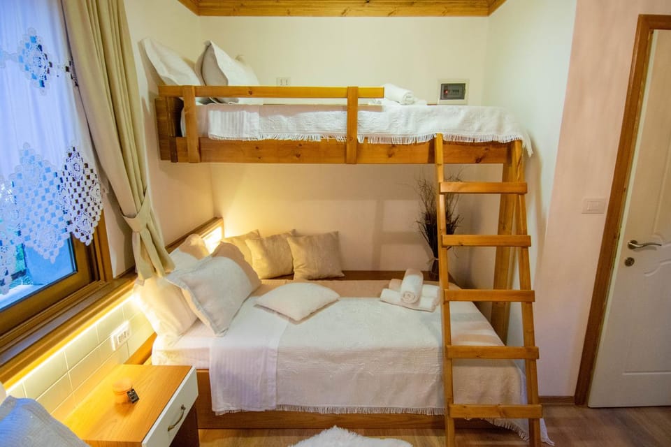 Te Kalaja Rooms Bed and Breakfast in Vlorë County, Albania