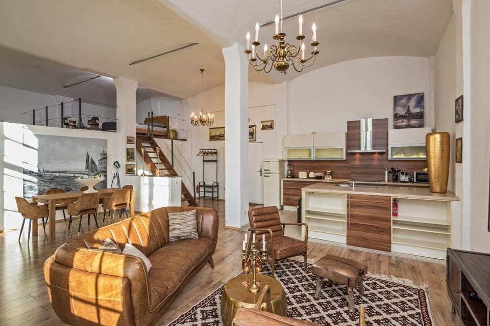 Loft im Denkmal Apartment in Dresden